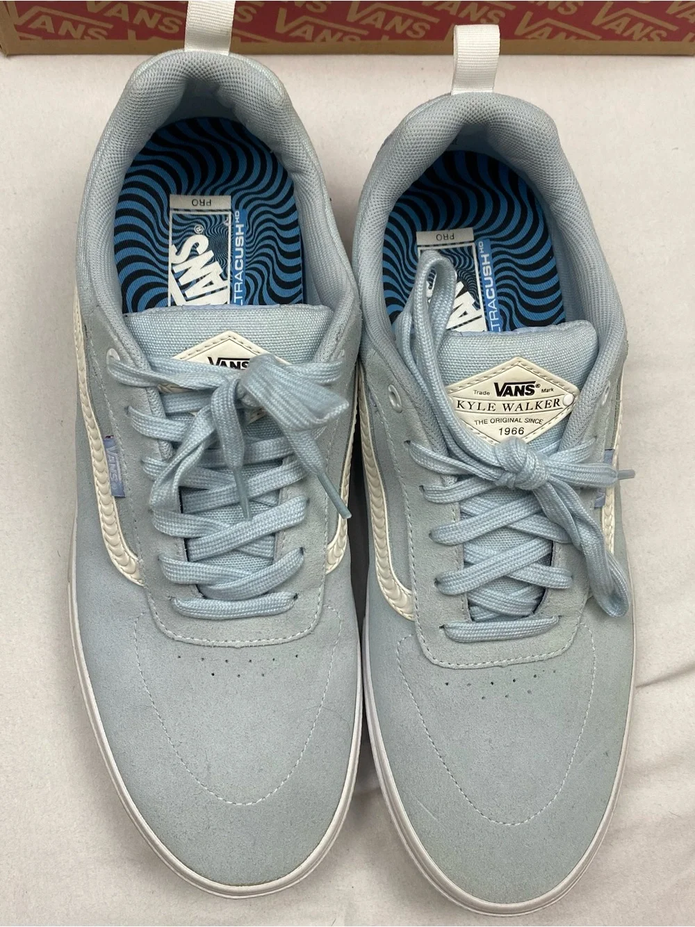 Vans classic low
